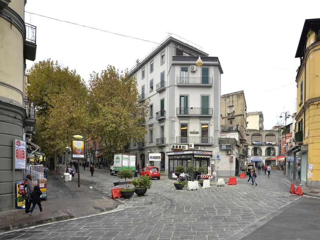 La Piazza Al Vomero Napoli Eksteriør bilde